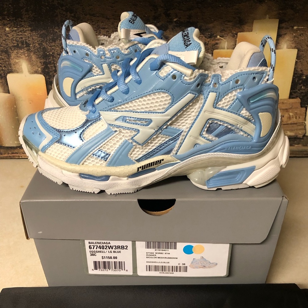Balenciaga Runner Track Trainer Sneaker Low-Top Women Size 8 Light Blue White